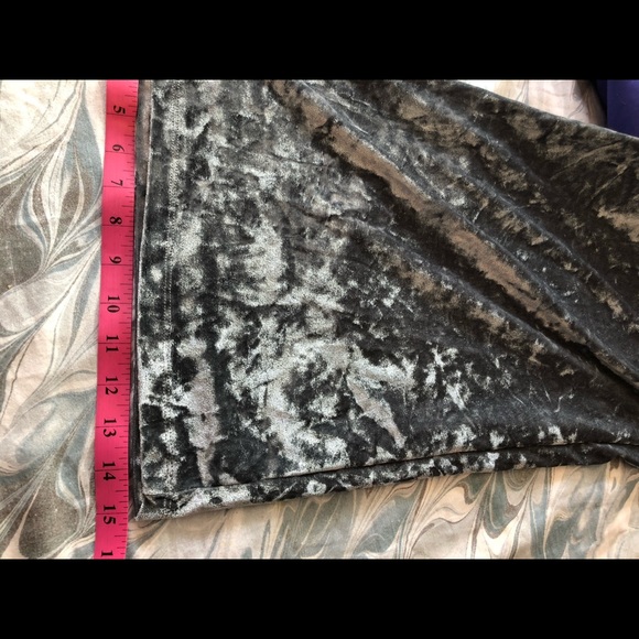 Tart pull on Velvet crop pants - Picture 8 of 8